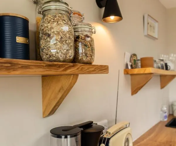 Aiteall Boutique Bed & Breakfast *